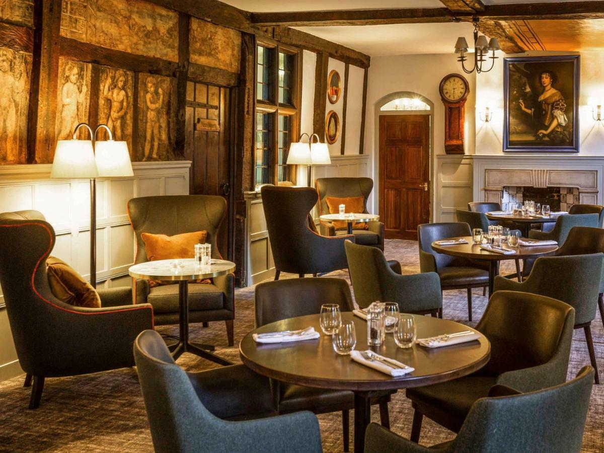 Bush Hotel Farnham エクステリア 写真